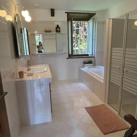 Casa de Férias Au Calme Confort Sarragachies