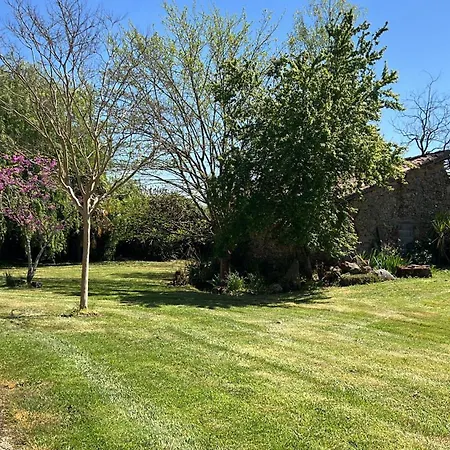 Casa de Férias Au Calme Confort Sarragachies