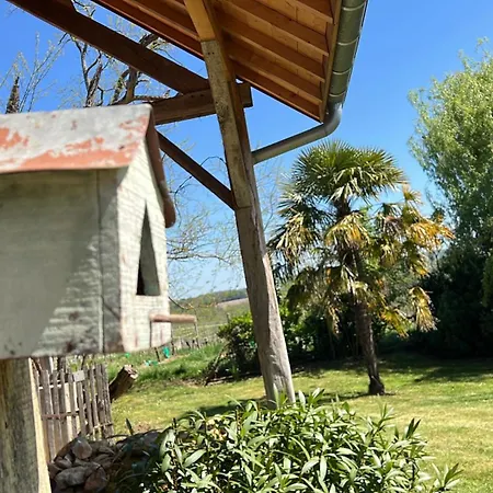 Au Calme Confort Casa de Férias Sarragachies